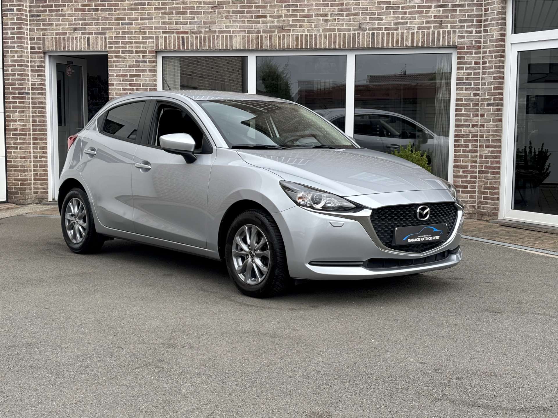 Mazda 2